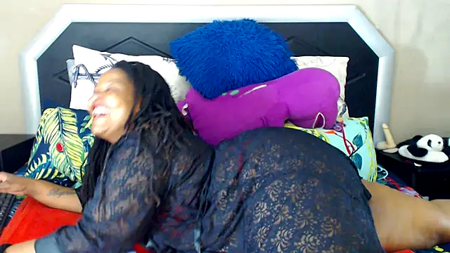 Snapshot of Bulkyyass chatting on March 2025 10:36:02 PM Bulkyyass online show from March 2025 10:36:02 PM