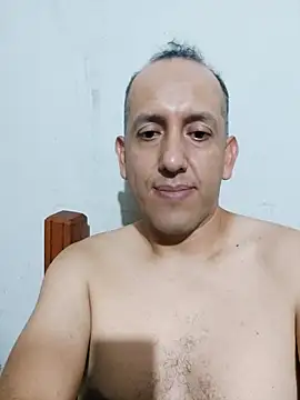 Snapshot of carozi chatting on March 2025 04:49:01 AM carozi online show from March 2025 04:49:01 AM