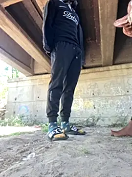 KnG4367 online show from April 2026 12:30:01 PM