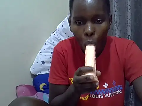 Snapshot of Divah_jojo chatting on October 2025 07:47:01 PM Divah jojo online show from October 2025 07:47:01 PM