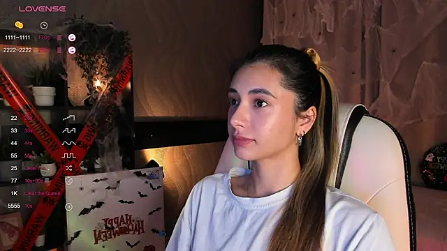 Snapshot of DarlaLike chatting on November 2025 03:41:01 AM DarlaLike online show from November 2025 03:41:01 AM