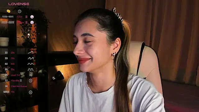 Snapshot of DarlaLike chatting on November 2025 03:49:02 AM DarlaLike online show from November 2025 03:49:02 AM