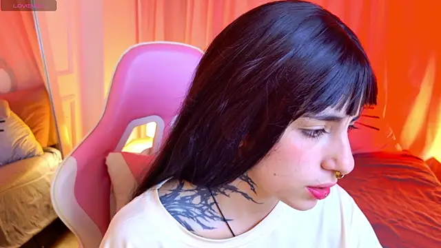 Snapshot of _Artemisa_X chatting on September 2025 12:42:01 PM Artemisa X online show from September 2025 12:42:01 PM