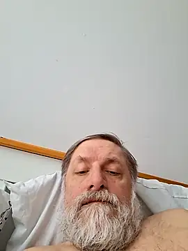 Snapshot of Outdoorsexlover chatting on February 2026 10:44:02 AM Outdoorsexlover online show from February 2026 10:44:02 AM