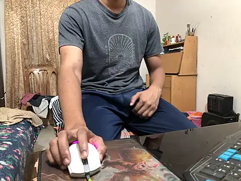 Zeuhorny online show from December 2024 10:08:02 PM