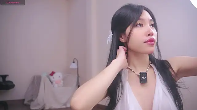 Miuzxc online show from December 2024 03:15:01 PM