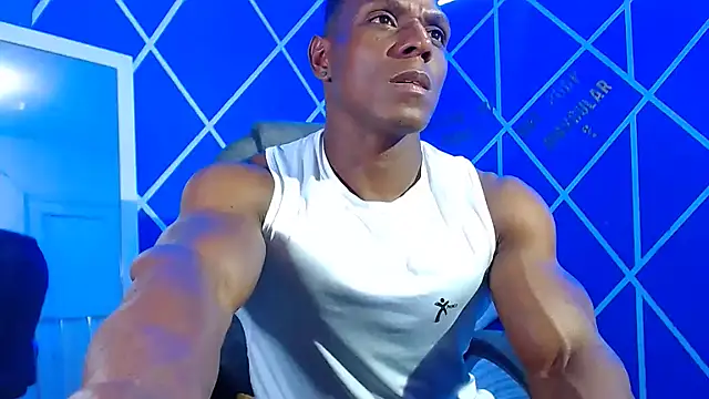 Snapshot of alexander_megan chatting on December 2024 03:58:01 AM alexander megan online show from December 2024 03:58:01 AM