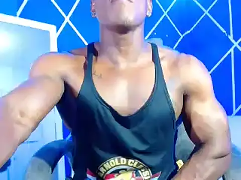 Snapshot of alexander_megan chatting on December 2024 03:28:02 AM alexander megan online show from December 2024 03:28:02 AM