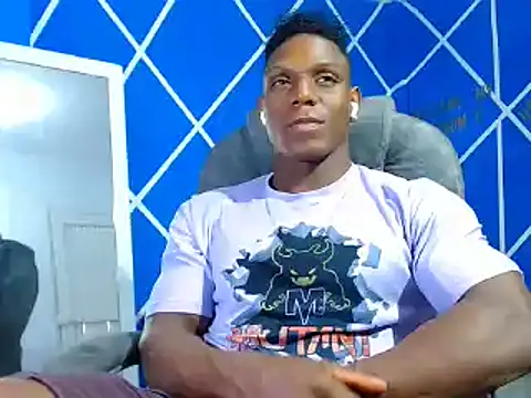 Snapshot of alexander_megan chatting on December 2024 02:28:01 AM alexander megan online show from December 2024 02:28:01 AM