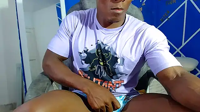 Snapshot of alexander_megan chatting on February 2025 04:27:01 AM alexander megan online show from February 2025 04:27:01 AM