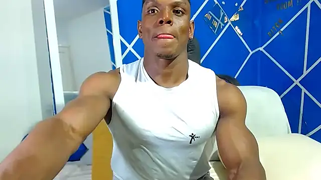 Snapshot of alexander_megan chatting on February 2025 03:20:01 AM alexander megan online show from February 2025 03:20:01 AM