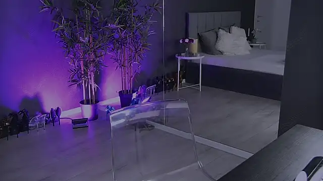 Snapshot of shayblonde chatting on February 2025 08:46:01 PM shayblonde online show from February 2025 08:46:01 PM