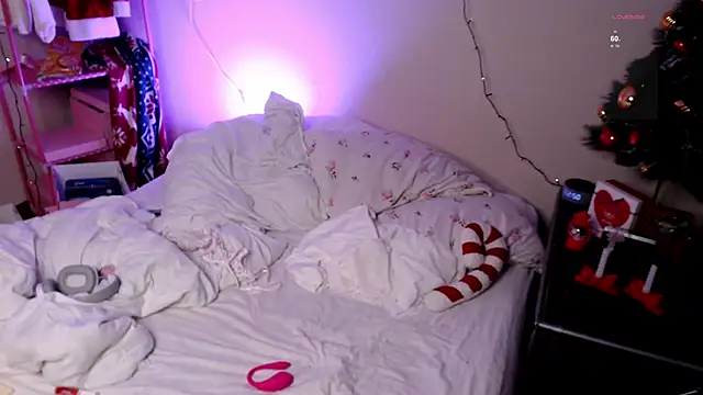 Snapshot of KatieMelone chatting on January 2026 11:54:02 PM KatieMelone online show from January 2026 11:54:02 PM