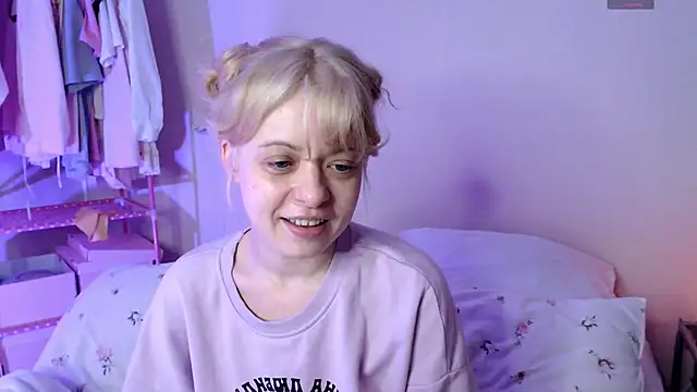 Snapshot of KatieMelone chatting on February 2026 09:55:02 PM KatieMelone online show from February 2026 09:55:02 PM