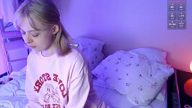 Snapshot of KatieMelone chatting on February 2026 01:24:01 AM KatieMelone online show from February 2026 01:24:01 AM