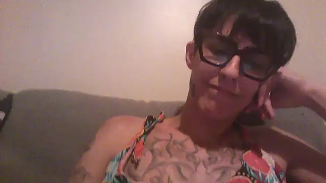 Snapshot of nickfxx chatting on April 2026 10:41:02 PM nickfxx online show from April 2026 10:41:02 PM