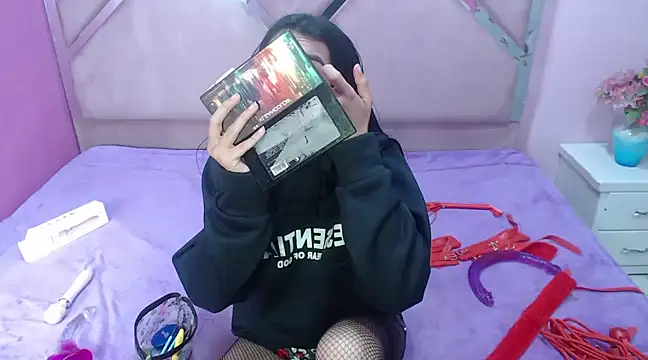 IsisRouse online show from January 2025 06:52:02 AM