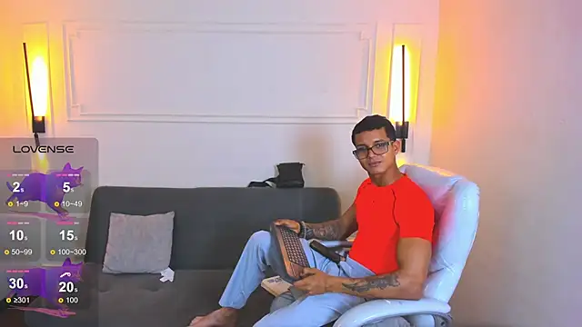 Paradise boy s online show from March 2026 05:52:01 PM