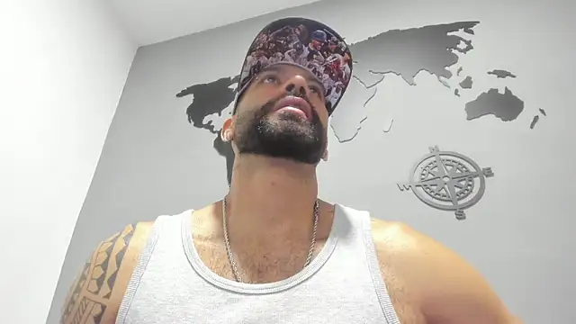 Yorby Maxx1 online show from March 2025 11:12:02 PM