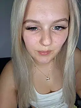 Allylove03 online show from February 2026 05:57:02 PM