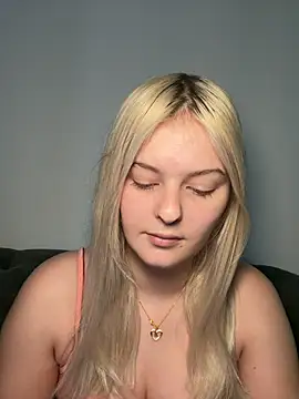 Allylove03 online show from April 2026 04:21:01 AM