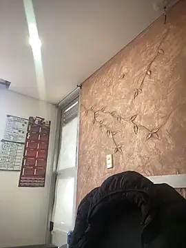 Miabonnett  online show from December 2025 12:35:02 PM