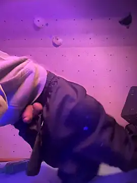 Snapshot of pervy_devil chatting on January 2025 04:39:01 AM pervy devil online show from January 2025 04:39:01 AM