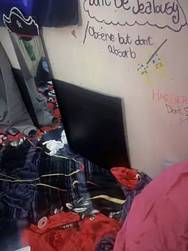 Snapshot of pervy_devil chatting on January 2025 12:25:02 AM pervy devil online show from January 2025 12:25:02 AM