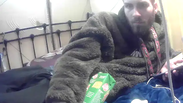 Snapshot of pervy_devil chatting on March 2025 01:40:01 PM pervy devil online show from March 2025 01:40:01 PM