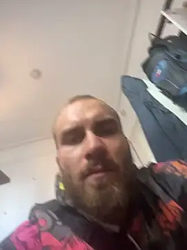 Snapshot of pervy_devil chatting on October 2025 12:45:01 PM pervy devil online show from October 2025 12:45:01 PM