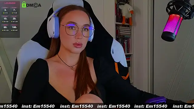 Emili1- online show from January 2025 09:35:02 AM