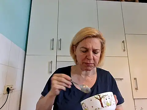 FrauleinSchmitt online show from February 2025 08:40:02 AM