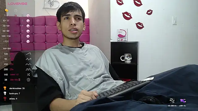 zack thunder online show from December 2024 06:02:02 PM