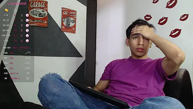 zack thunder online show from February 2025 09:48:02 PM