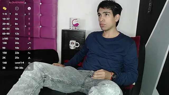 zack thunder online show from September 2025 12:21:01 PM