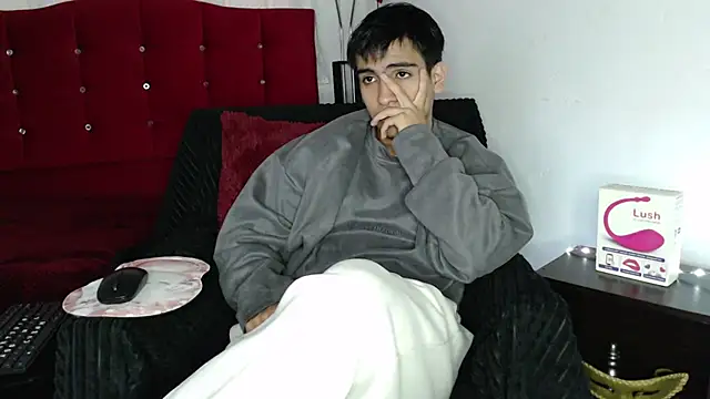 zack thunder online show from November 2025 01:21:02 PM