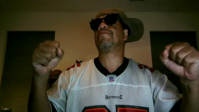 pimpdaddy4ever online show from April 2026 11:44:02 PM