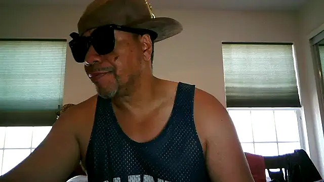 pimpdaddy4ever online show from May 2026 06:49:01 PM