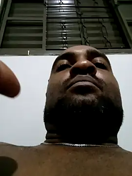 Beto0815 online show from February 2026 04:03:02 PM