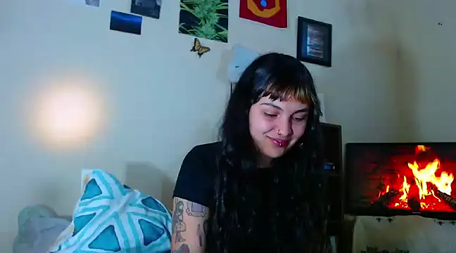 sweetiee mary online show from March 2025 05:42:02 PM