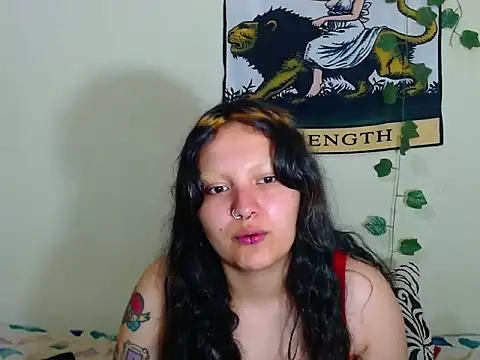 Snapshot of sweetiee_mary chatting on December 2025 08:17:01 PM sweetiee mary online show from December 2025 08:17:01 PM