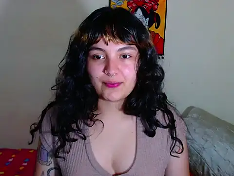 Snapshot of sweetiee_mary chatting on May 2026 09:43:01 PM sweetiee mary online show from May 2026 09:43:01 PM