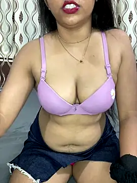 Snapshot of little_shadow chatting on September 2025 05:04:01 PM little shadow online show from September 2025 05:04:01 PM