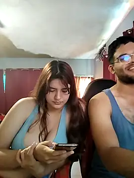 Carandrew online show from November 2025 03:58:01 PM