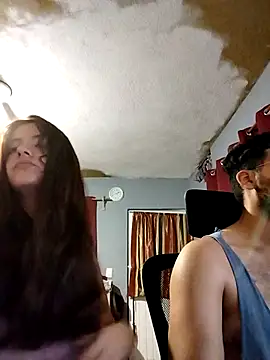 Carandrew online show from November 2025 04:18:02 AM