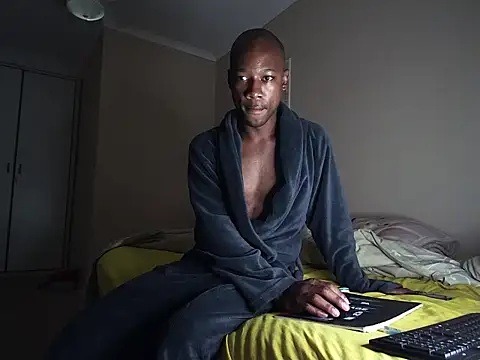 Snapshot of zukozuks chatting on October 2025 11:26:02 PM zukozuks online show from October 2025 11:26:02 PM