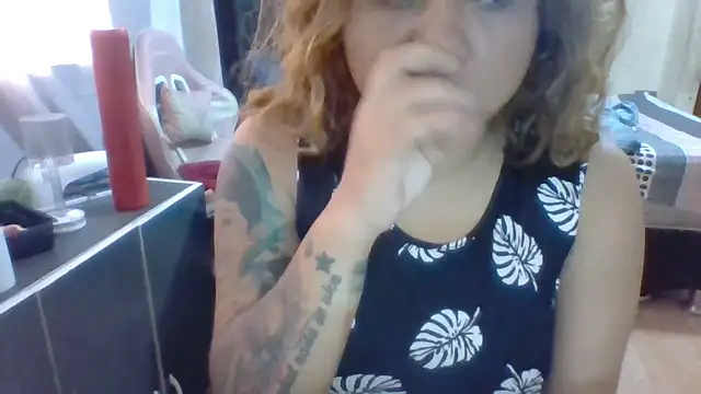 Snapshot of Jennxdolls chatting on January 2025 02:56:02 PM Jennxdolls online show from January 2025 02:56:02 PM