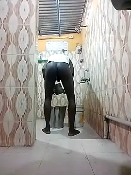 Snapshot of bas1cooks chatting on February 2025 02:58:02 AM bas1cooks online show from February 2025 02:58:02 AM