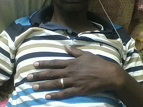 Snapshot of bas1cooks chatting on October 2025 06:10:02 PM bas1cooks online show from October 2025 06:10:02 PM