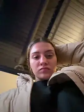 Snapshot of emilysue1 chatting on December 2024 02:14:02 PM emilysue1 online show from December 2024 02:14:02 PM